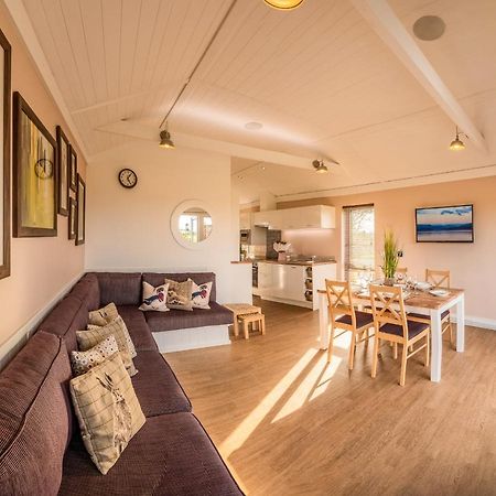 Montana Log Cabin - Ockeridge Rural Retreats Wichenford Ngoại thất bức ảnh
